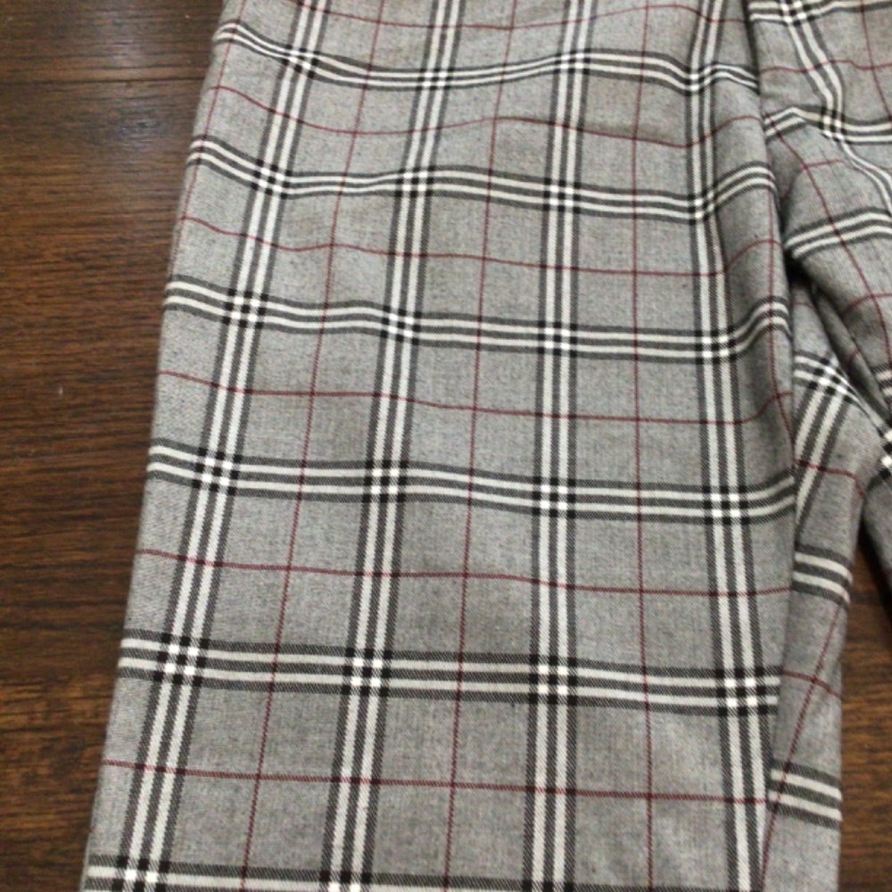 T R premium men’s slacks size 36/32. Great looking slacks, excellent shape. - Picture 2 of 10